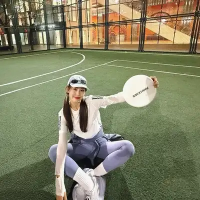 邹云